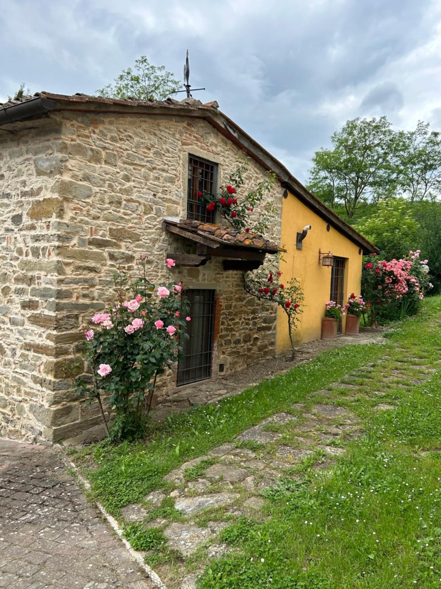 Le Mulina Villa Barberino di Mugello Luaran gambar